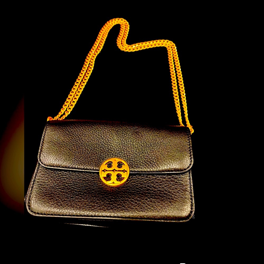 Tory Burch Chelsea Mini Handbag. Black leather, can be shoulder or crossbody.